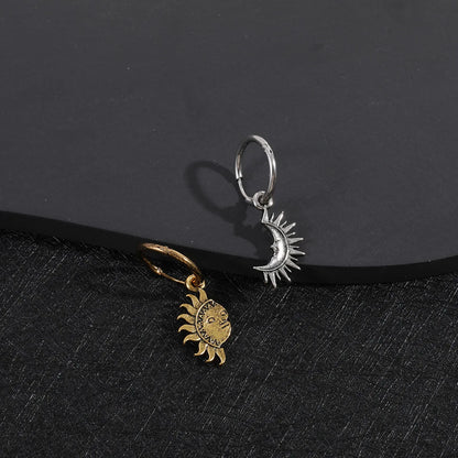 Vintage Sun and Moon Necklace for Men,Stainless Steel Pendant Necklace for Couples, Personalized Simple Jewelry Gift to Him Her