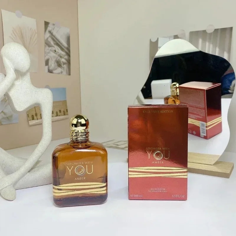 100ML Brand Perfume with a woody scent simple and high-end long-lasting fragrance showcasing men's charm suitable for daily use