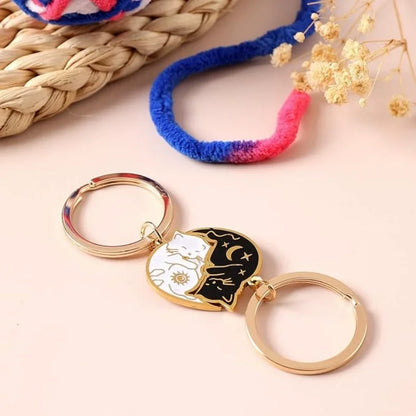 2Pcs Stainless Steel Black White Cat Necklace Love Embrace Cat Matching Couple Pendant Necklaces BFF Jewelry for Women Friend